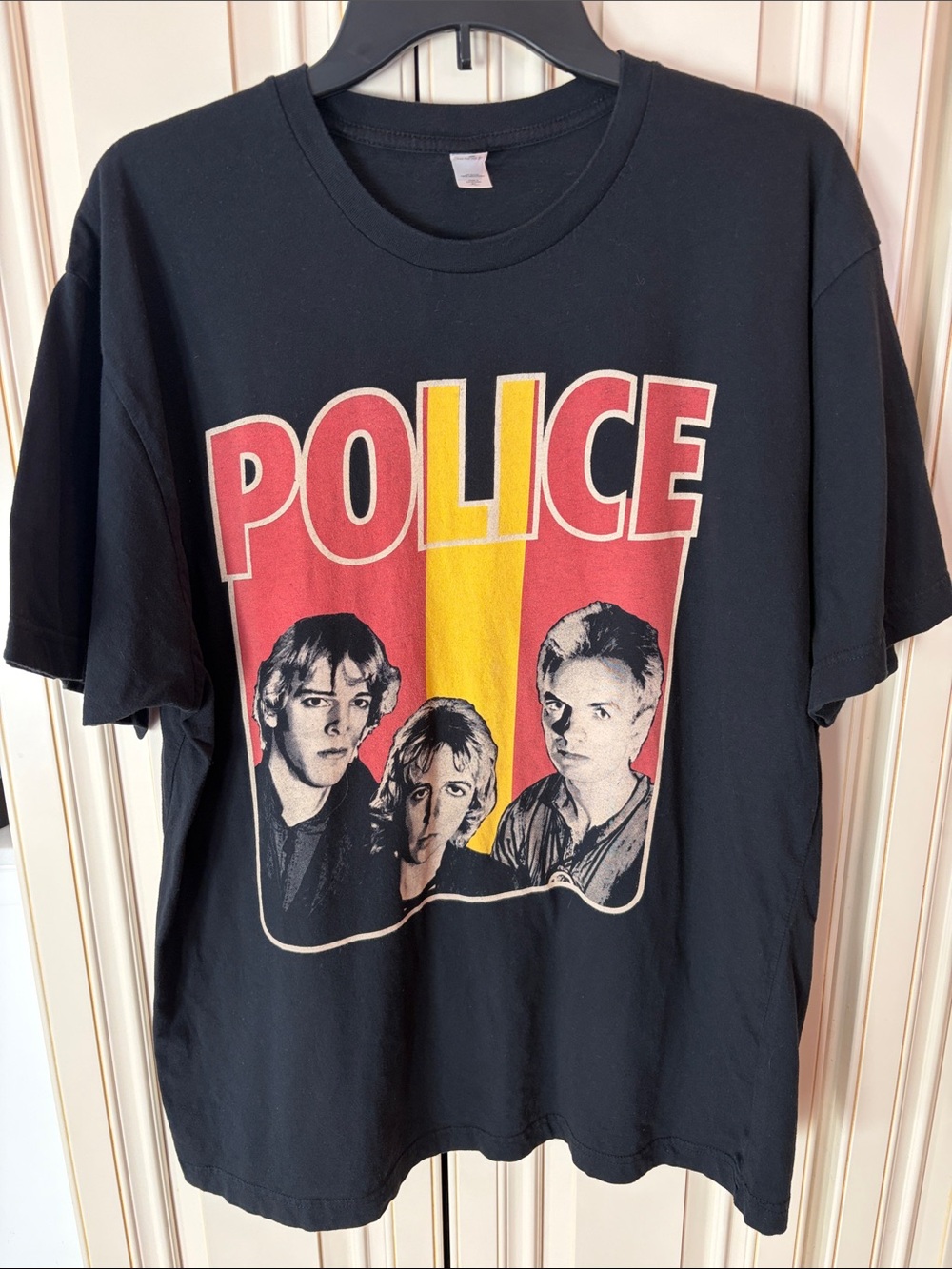 The Police Sting 80s band Anvil music Black T‑Shirt -red yellow stripes XL